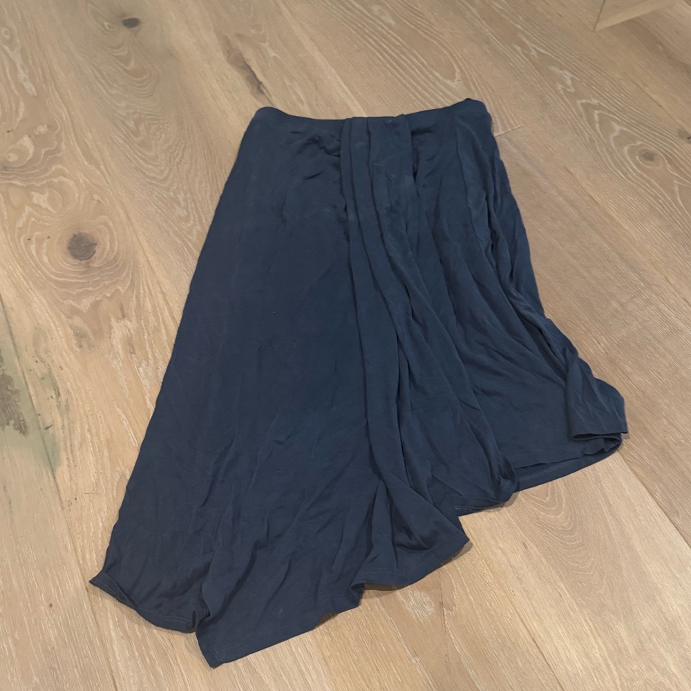 HD Women’s Size S Elegant Navy Blue Women's Skirt